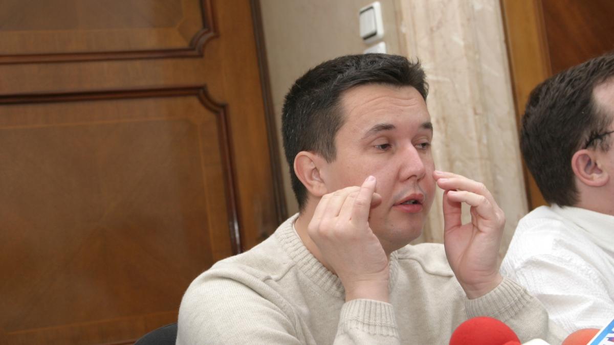 deziluzia optica turturica sluga mica