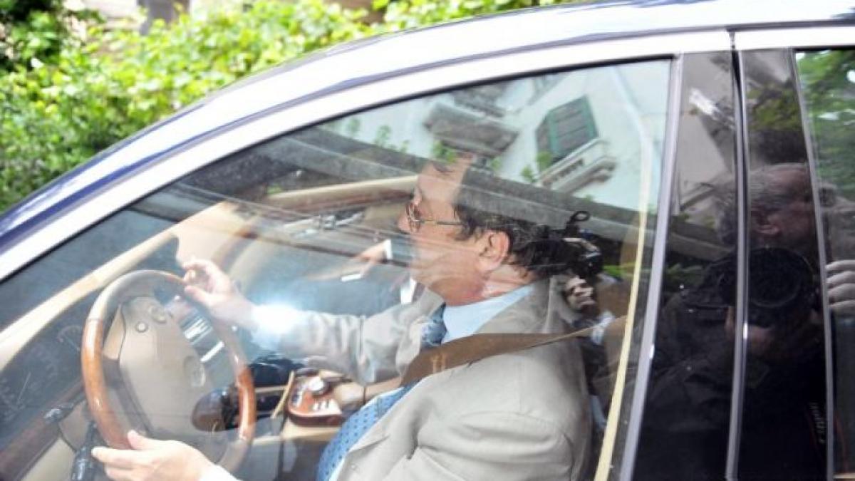 un afacerist incurabil gata s o ia mereu de la capat mircea basescu si a incercat norocul in mai