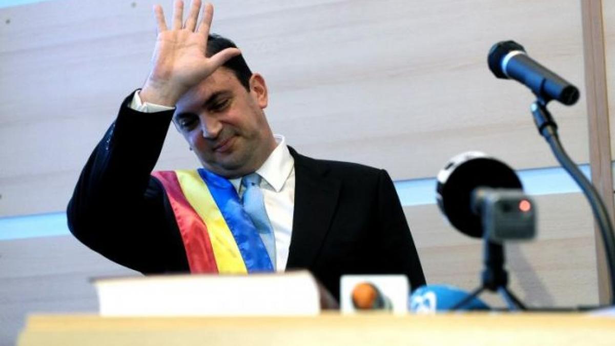 contract scandalos la primaria sectorului 6 rares manescu lider pnl bataie de joc din bani publici