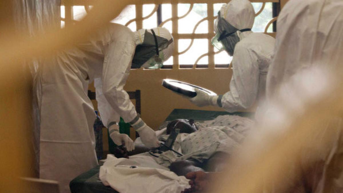 organizatia peace corps se retrage din africa de vest din cauza epidemiei virusului ebola