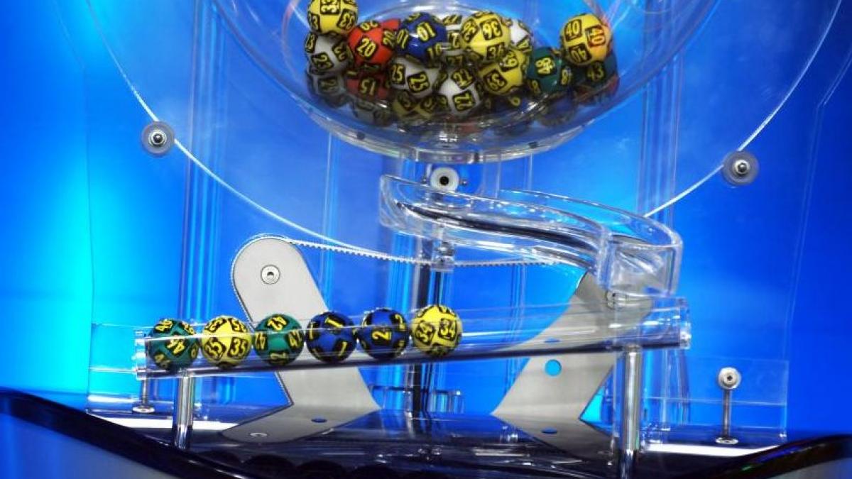 peste 4 3 milioane euro puse in joc la extragerea loto 6 49