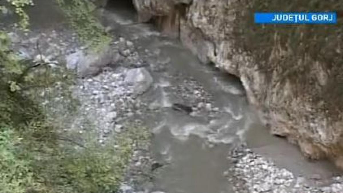 un barbat a ajuns la spital in urma unui accident cu un caiac