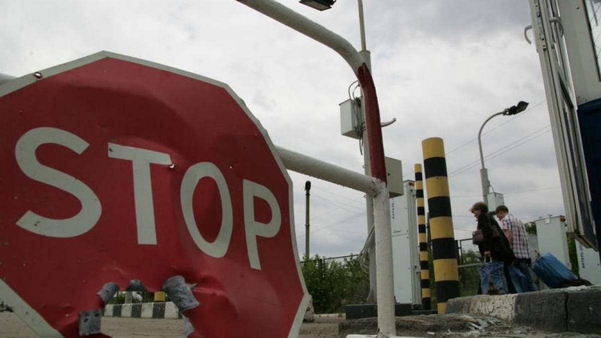 cel putin 285 000 de persoane si au parasit locuintele din cauza conflictului din ucraina