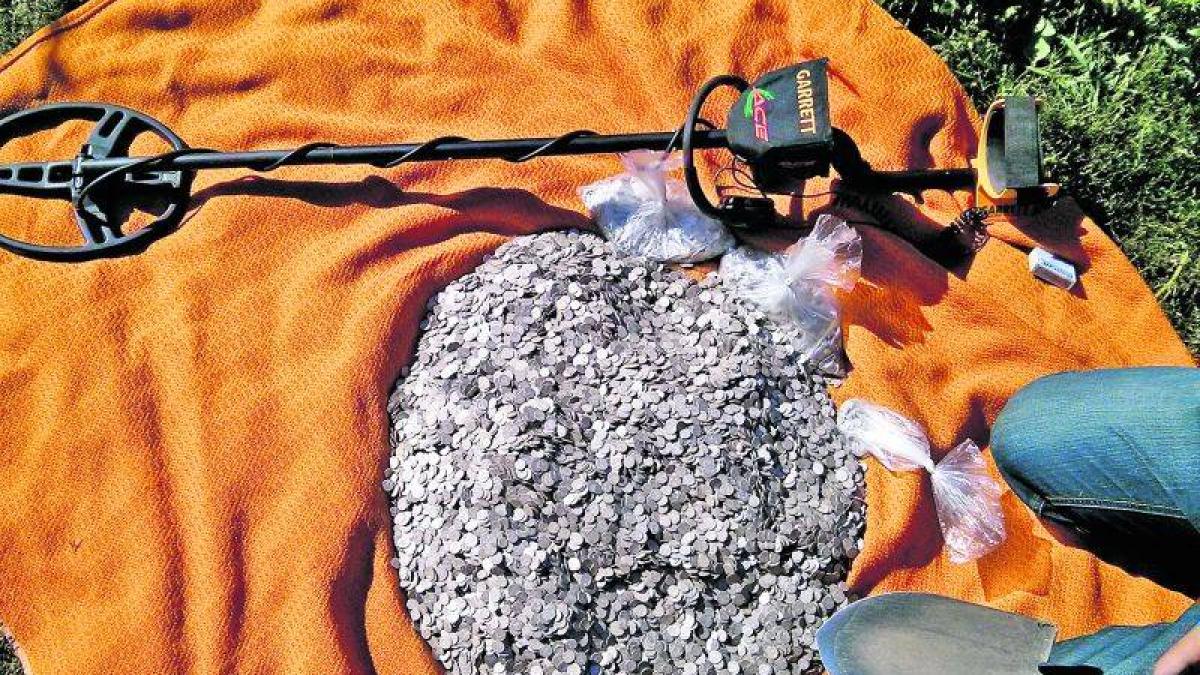 comoara uriasa descoperita de un sucevean cu un detector de metale au 2 300 de ani vechime