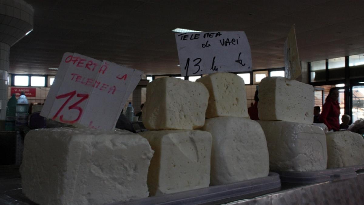 pericol urias pentru sanatatea noastra cumparam fara sa stim branza fara lapte ce se gaseste pe