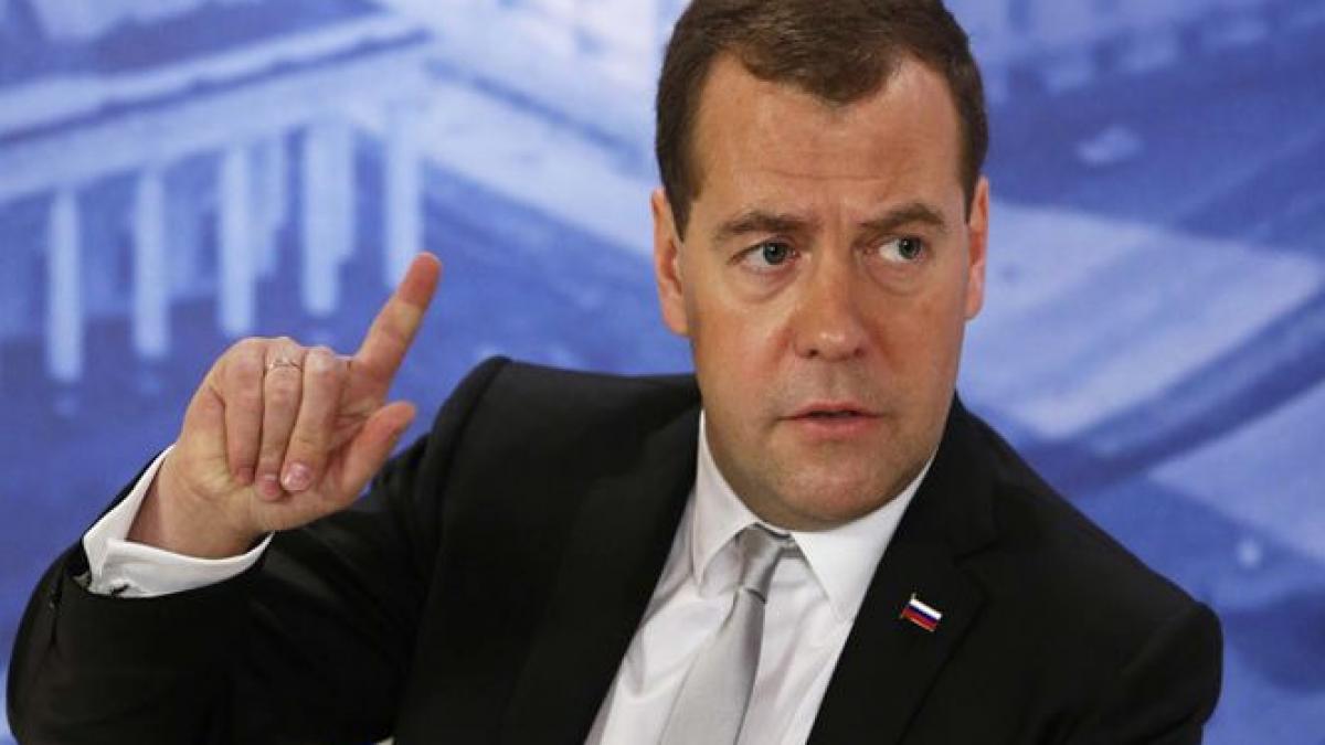 medvedev luam in considerare inchiderea spatiului aerian pentru companiile europene si americane