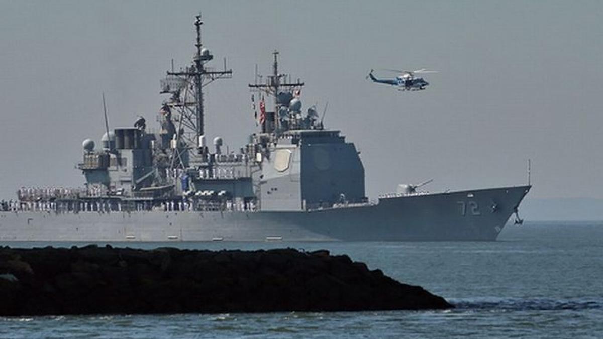 o nava de razboi a sua a intrat in apele marii negre pentru a asigura securitatea si stabilitatea