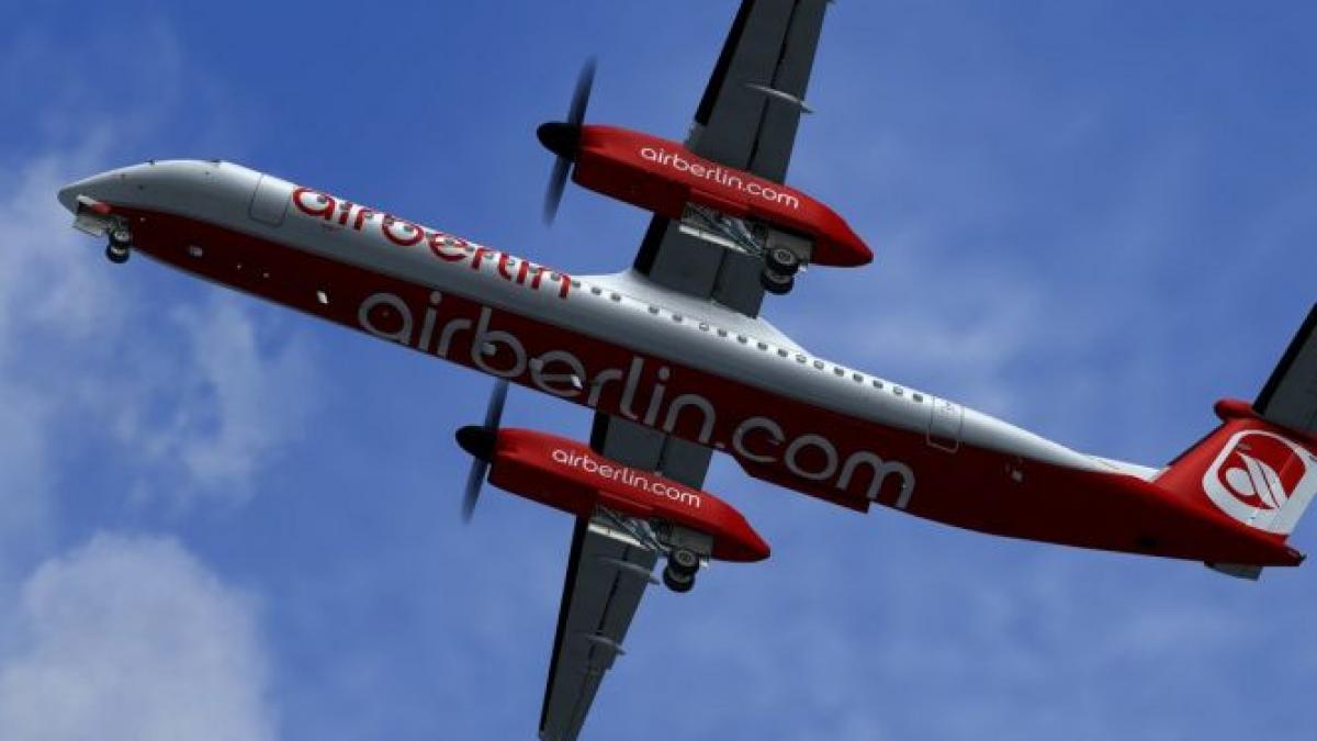 un avion air berlin si a pierdut o roata in timpul aterizarii