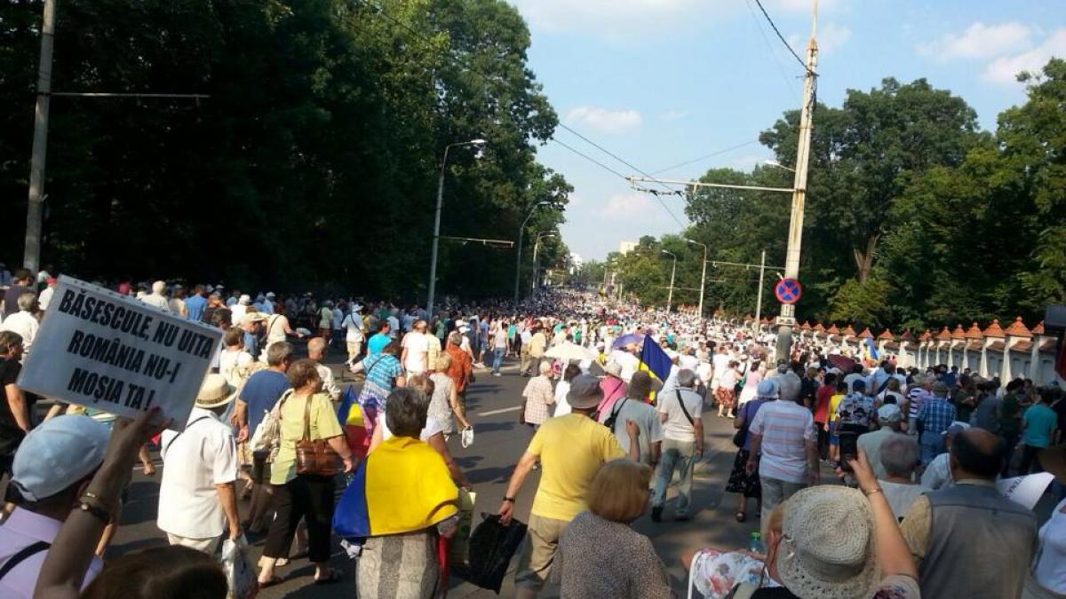 jurnalisti ai antena 3 si nu numai la plimbarea libertatii