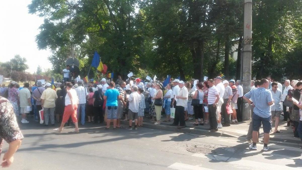 antena 3 este o forta romani din toata tara la plimbarea libertatii