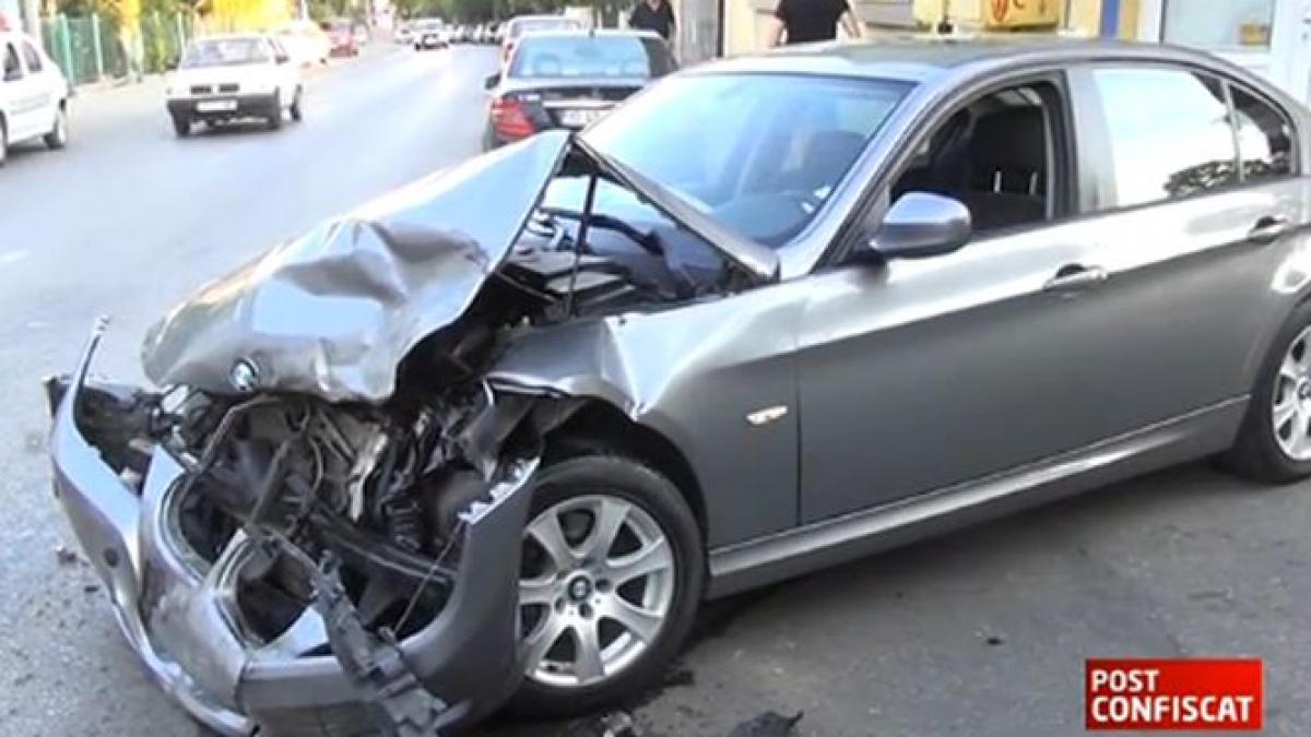 prefectul de iasi prins baut la volan a provocat un accident in care trei masini au fost avariate