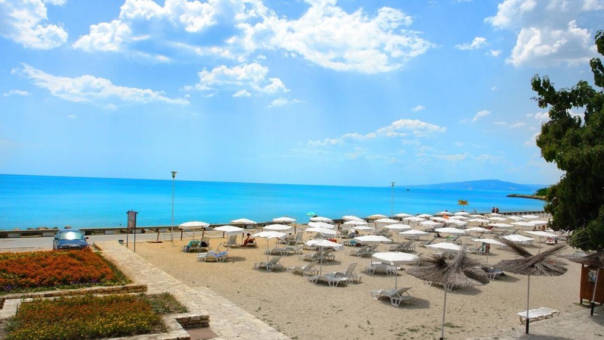 vei fi surprins de frumusetea pitoreasca a statiunii balcic