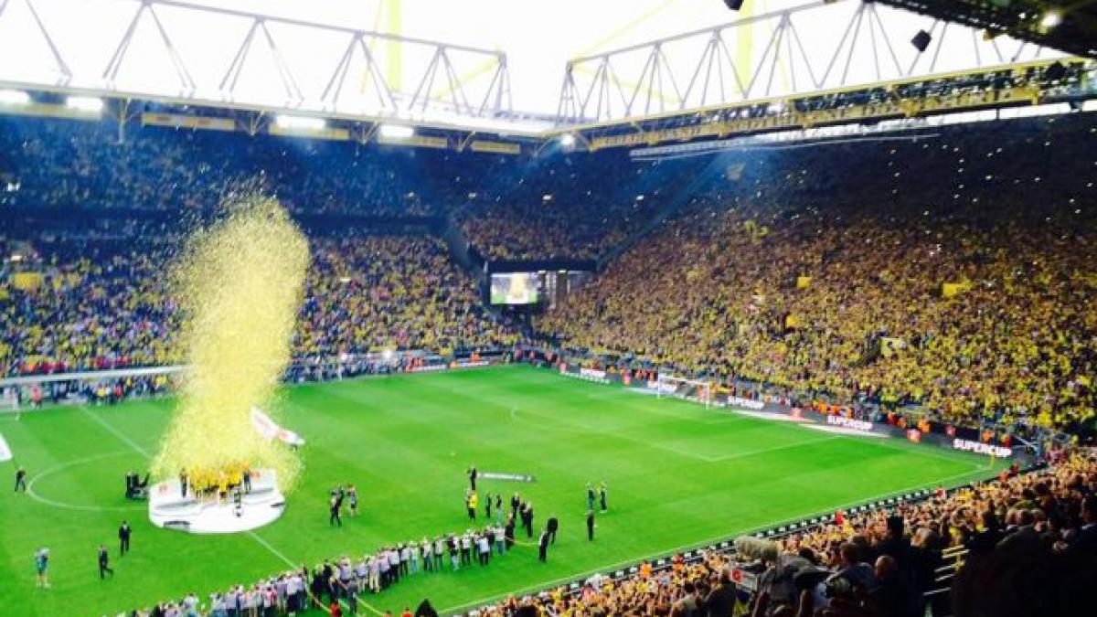 borussia dortmund a invins cu 2 0 pe bayern munchen si a cucerit supercupa germaniei