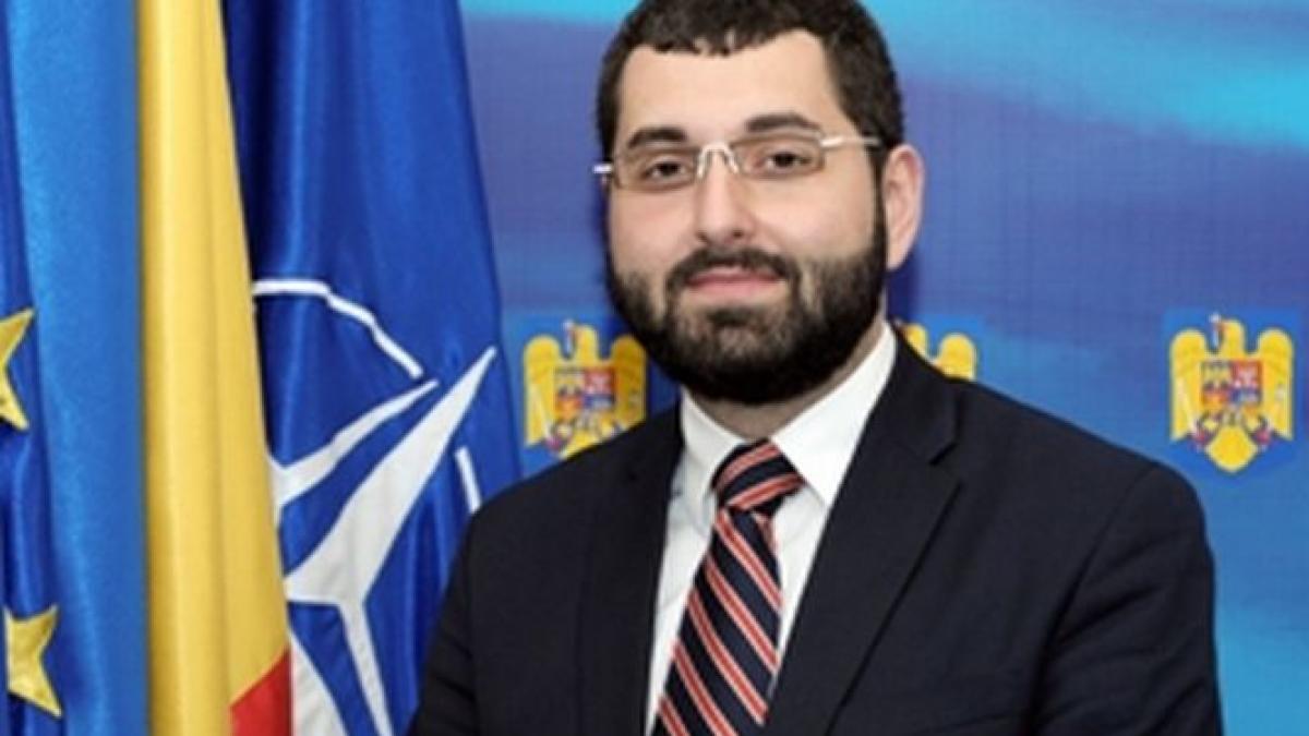 consilierul presedintelui traian basescu bogdan oprea a incasat peste 28 000 de euro pentru patru