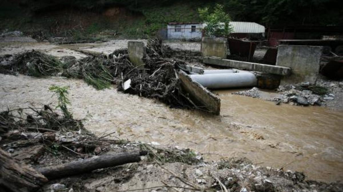 cod galben de inundatii pentru rauri din bacau si covasna