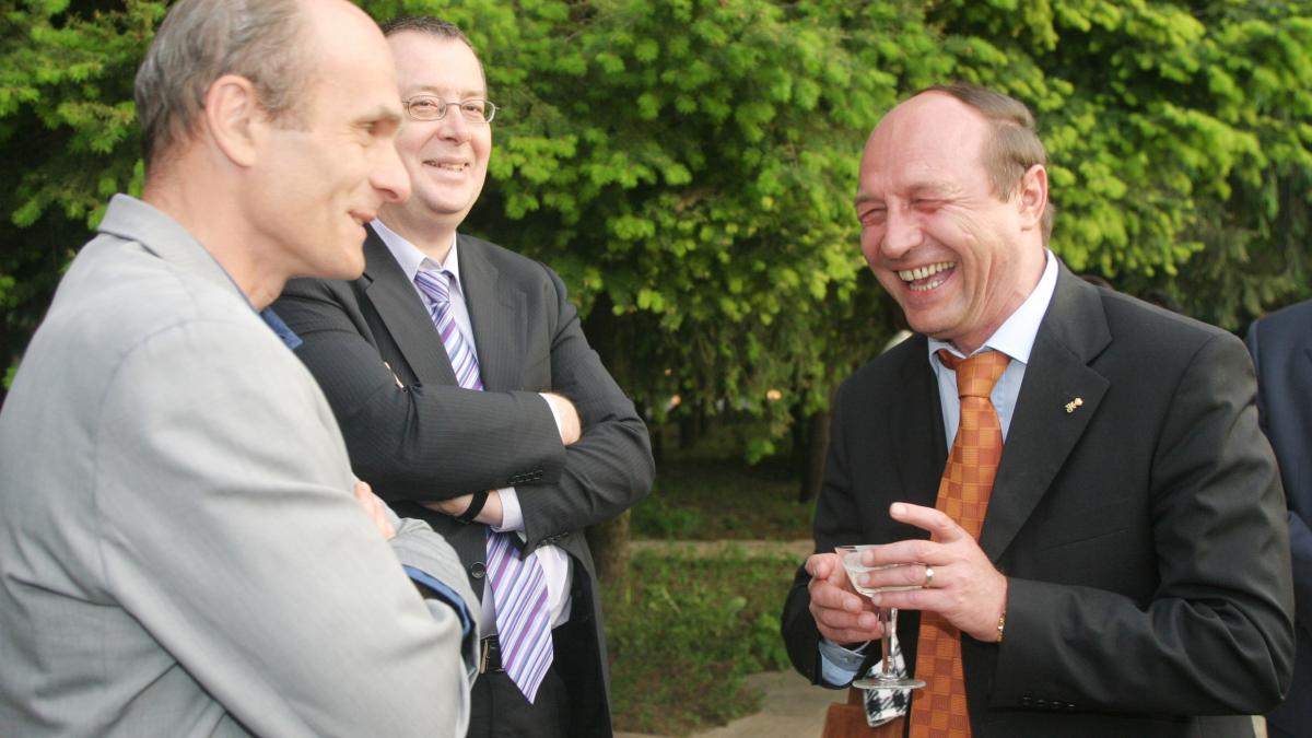 deziluzia optica crucisatorul si incrucisatorul