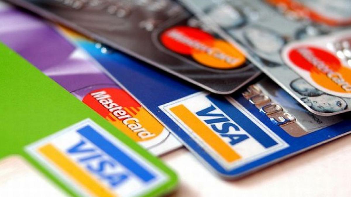 romanii au carduri dar nu le folosesc peste 44 de milioane de carduri emise pana la jumatatea