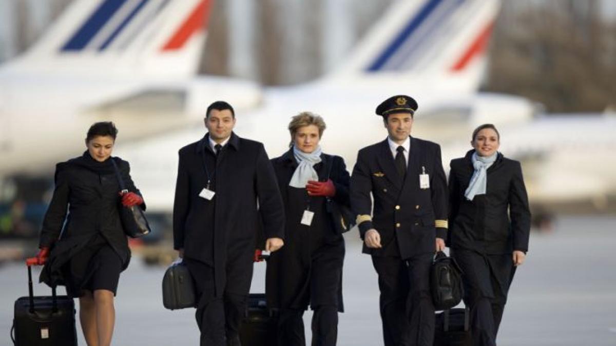 angajatii air france se tem sa mai zboare in africa ei au semnat o petitie prin care cer anularea