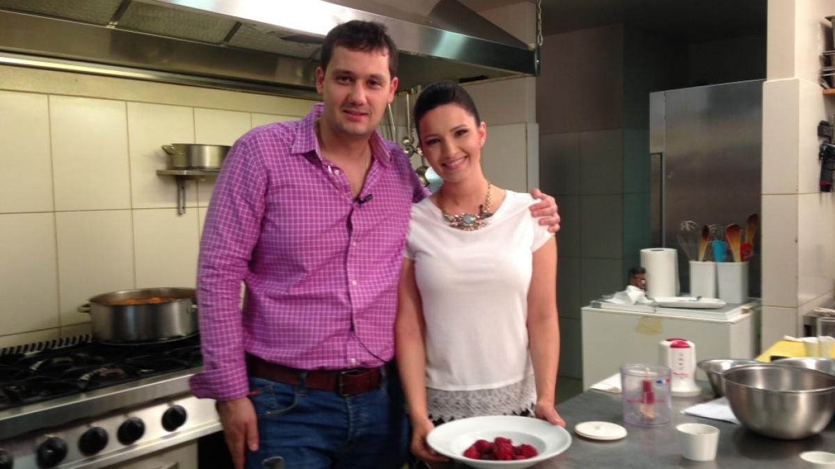 ela craciun te invata cum sa prepari inghetata care nu ingrasa