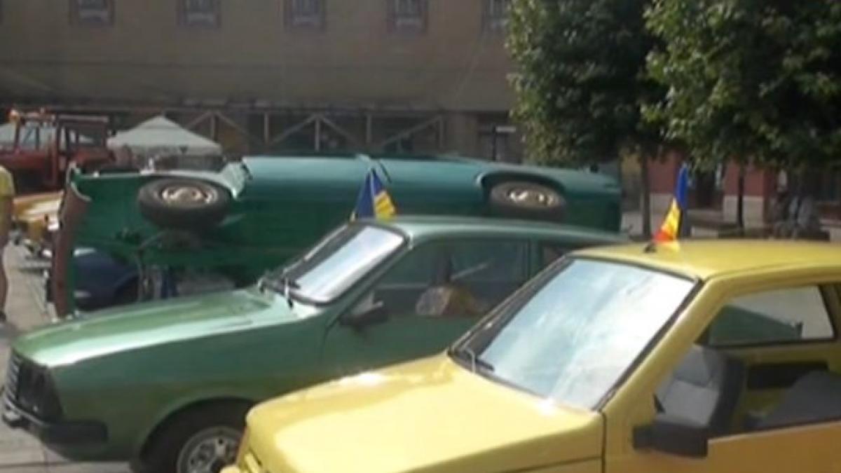 dacia 1 300 cea mai admirata masina la expozitia fabricat in romania