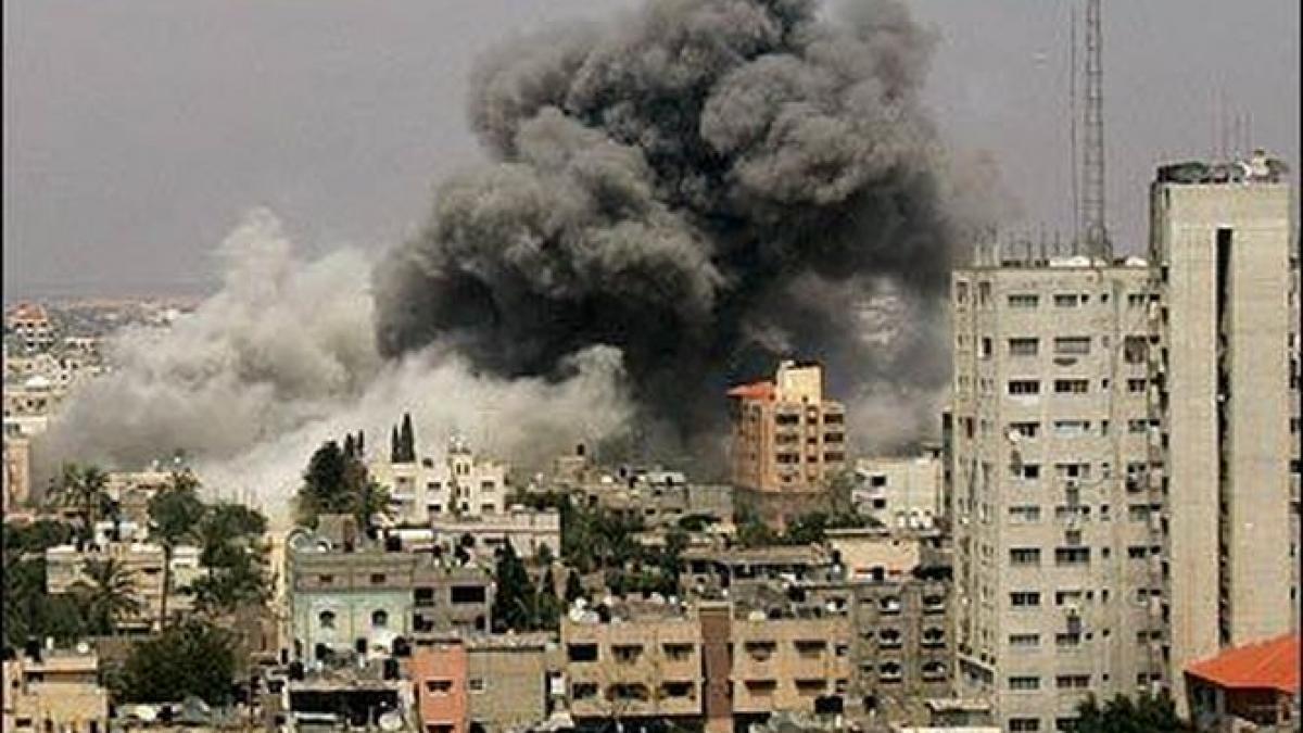 o femeie si trei copii au murit in urma unui raid israelian in fasia gaza