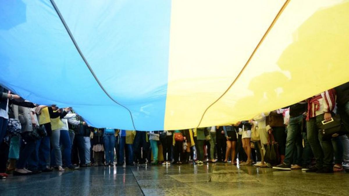 ucraina a sarbatorit ziua independentei cu o parada militara nu au lipsit nici bombardamentele