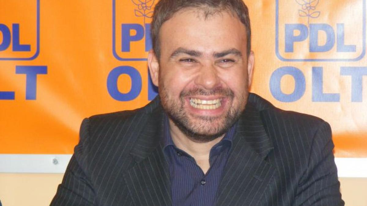 darius valcov numit ministru al bugetului senatorul psd depune juramantul la ora 18