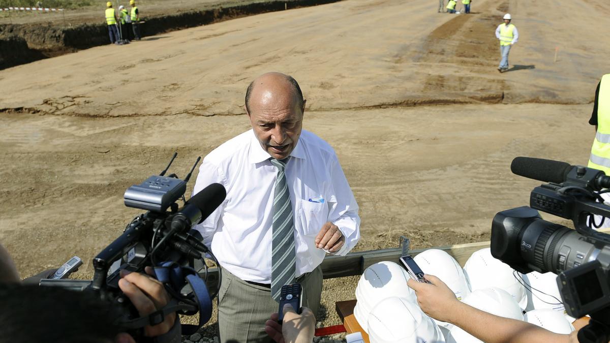 traian basescu acuzat de tainuirea unor fapte de coruptie dna a confirmat