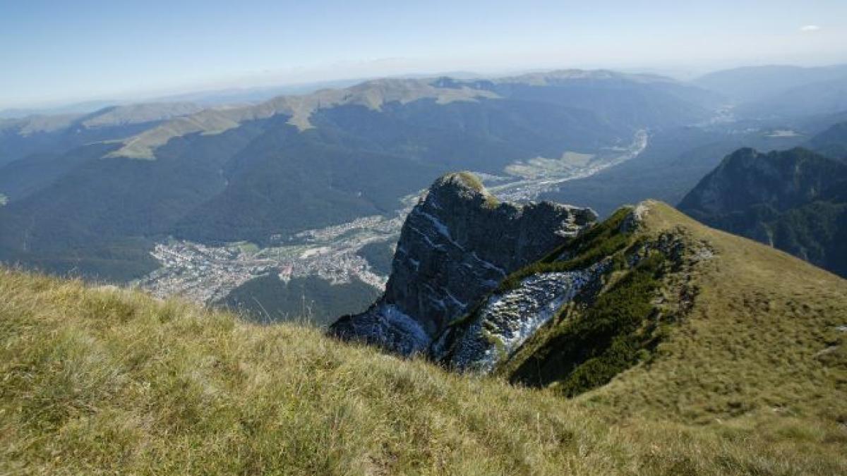 dosar penal in cazul fetei disparute de o saptamana in masivul retezat