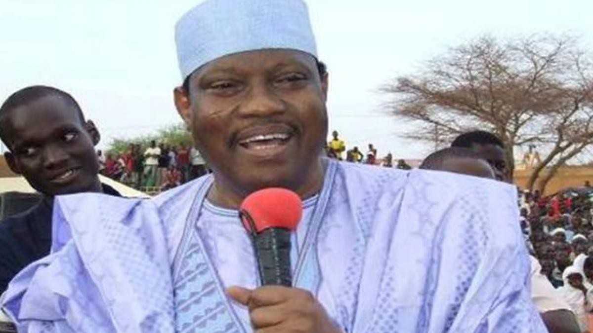 liderul parlamentului din niger a fugit din tara el este acuzat ca facea trafic de copii