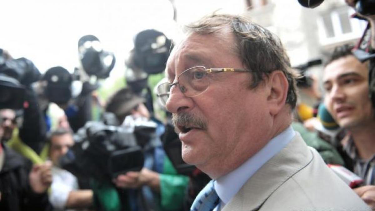 lovitura pentru mircea basescu batranul de la bucuresti martor in dosarul in care fratele