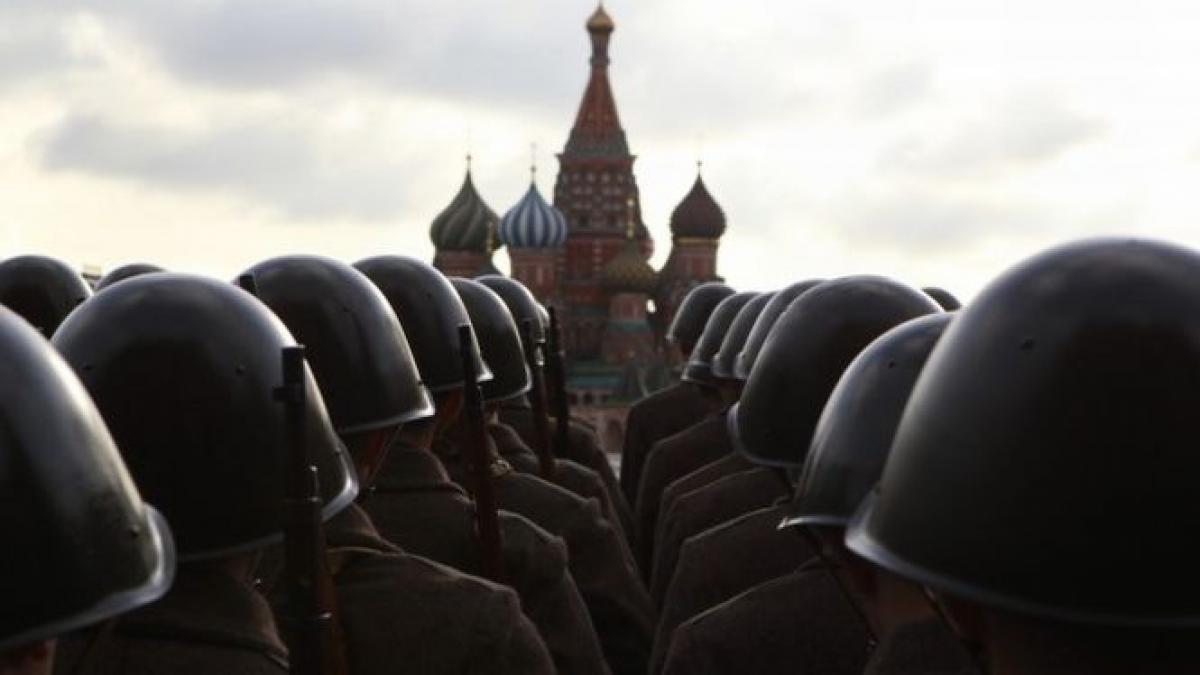 porosenko reclama invazia trupelor ruse in ucraina liderul de la kiev a convocat de urgenta