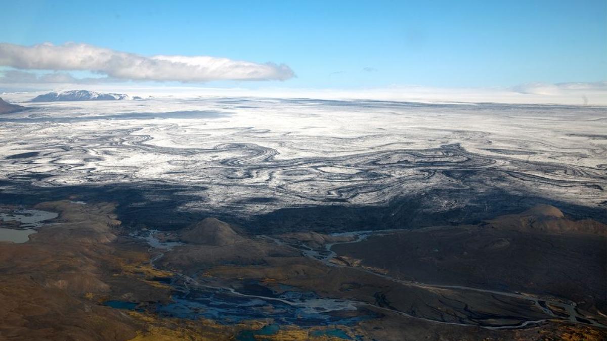 islanda se pregateste de dezastru un nou vulcan s a trezit la viata si da semne ca va erupe in