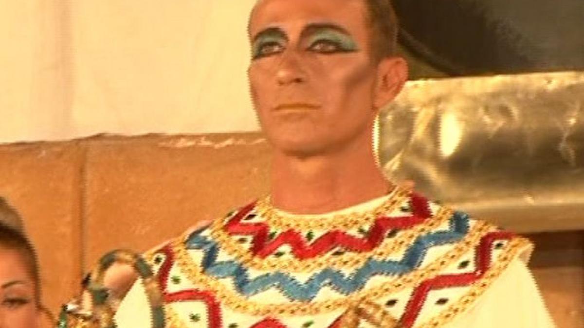 radu mazare a jucat rolul faraonului ramses al ii lea la carnavalul din mamaia