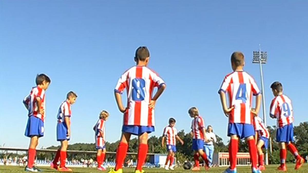 vicecampioana europei a deschis o academie de fotbal in romania