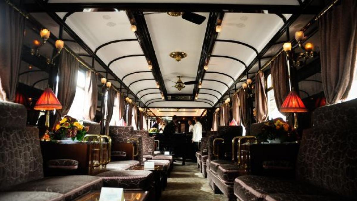trenul orient express a ajuns in romania cat costa un bilet in luxuriantul hotel pe roti