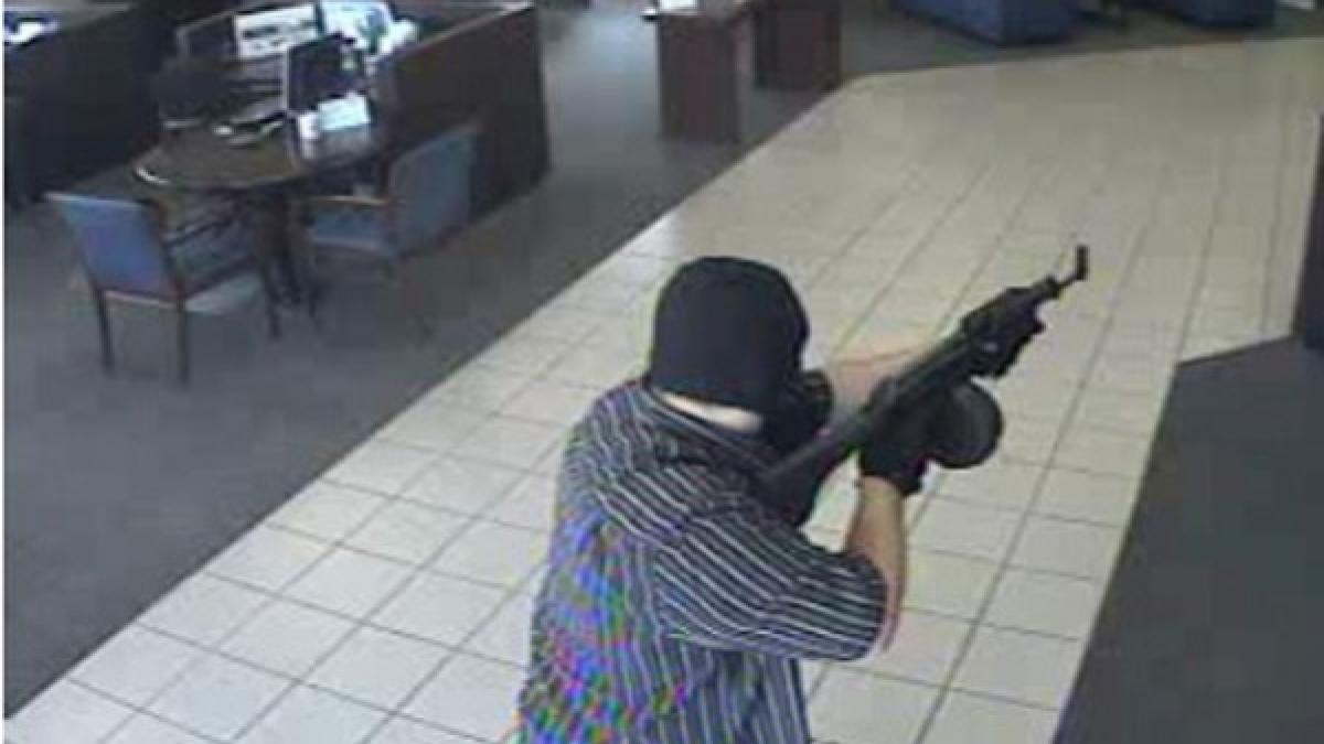 pregateau un jaf ca n filme romani suspectati de autoritatile spaniole ca au sapat un tunel de 150