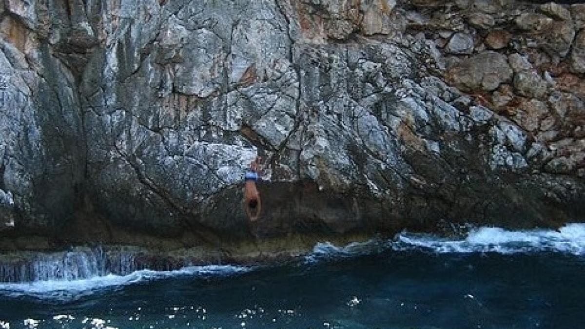 cel mai romantic loc din alanya descopera pestera indragostitilor