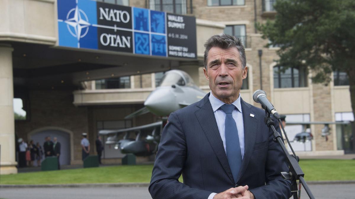 rasmussen nato este o alianta si nu se implica in livrarea de echipamente militare ucrainei statele