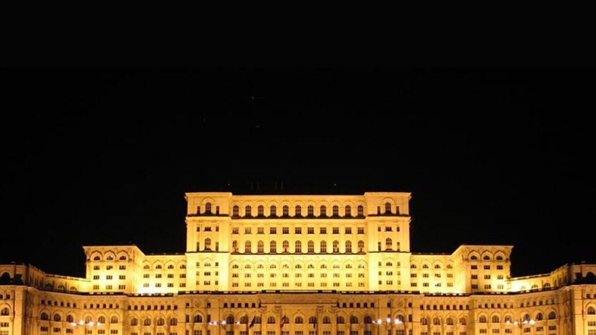 colectie de coperti clasice remixate si stiluri de dans spectaculoase la creative fest 2014 a mai