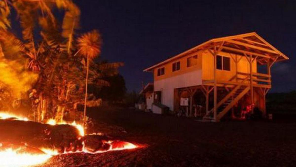 eruptie vulcanica in paradisul din hawaii raurile de lava ameninta zonele locuite ale insulei