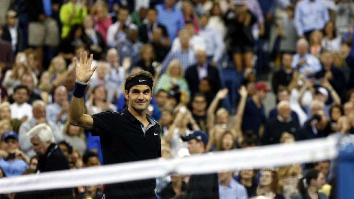 roger federer a salvat doua mingi de meci si s a calificat in semifinale la us open