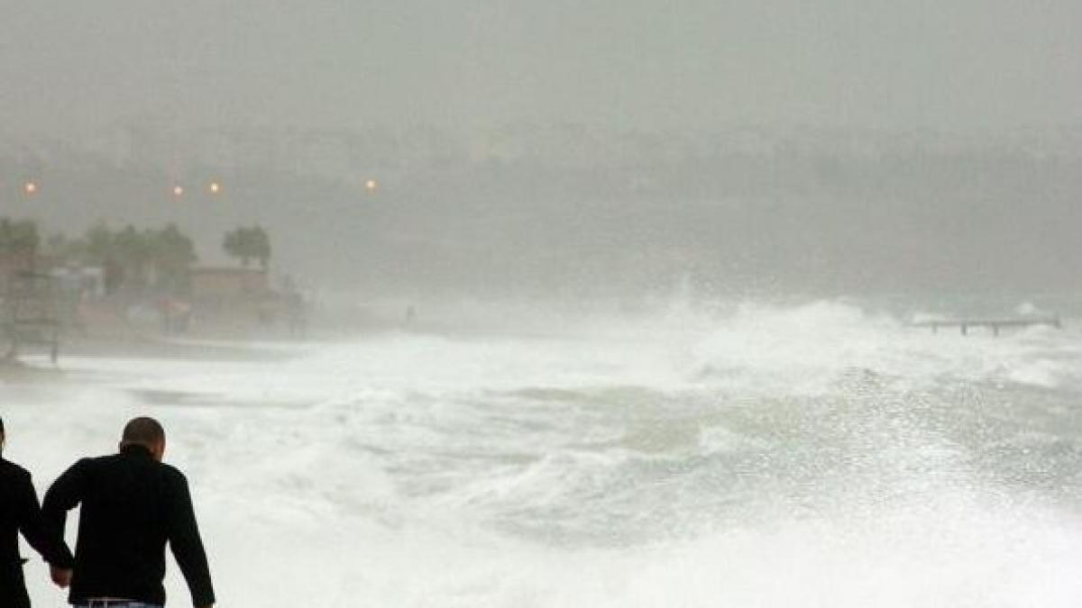 avertizare de vant puternic pe litoral si in delta dunarii