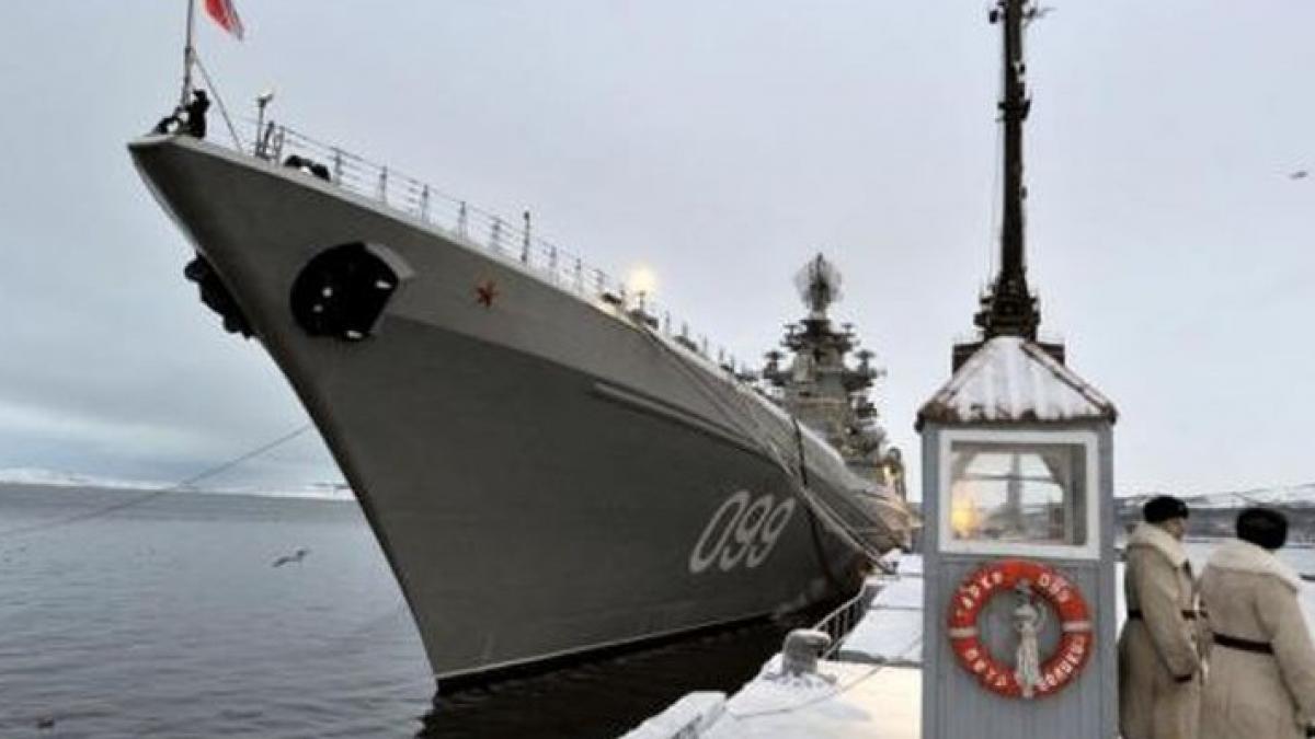 rusia isi construieste o baza militara permanenta in oceanul arctic