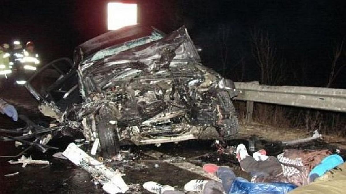 tragedie pe e85 in vrancea o mama si copilul ei de 7 ani au murit intr un accident cumplit alti 4
