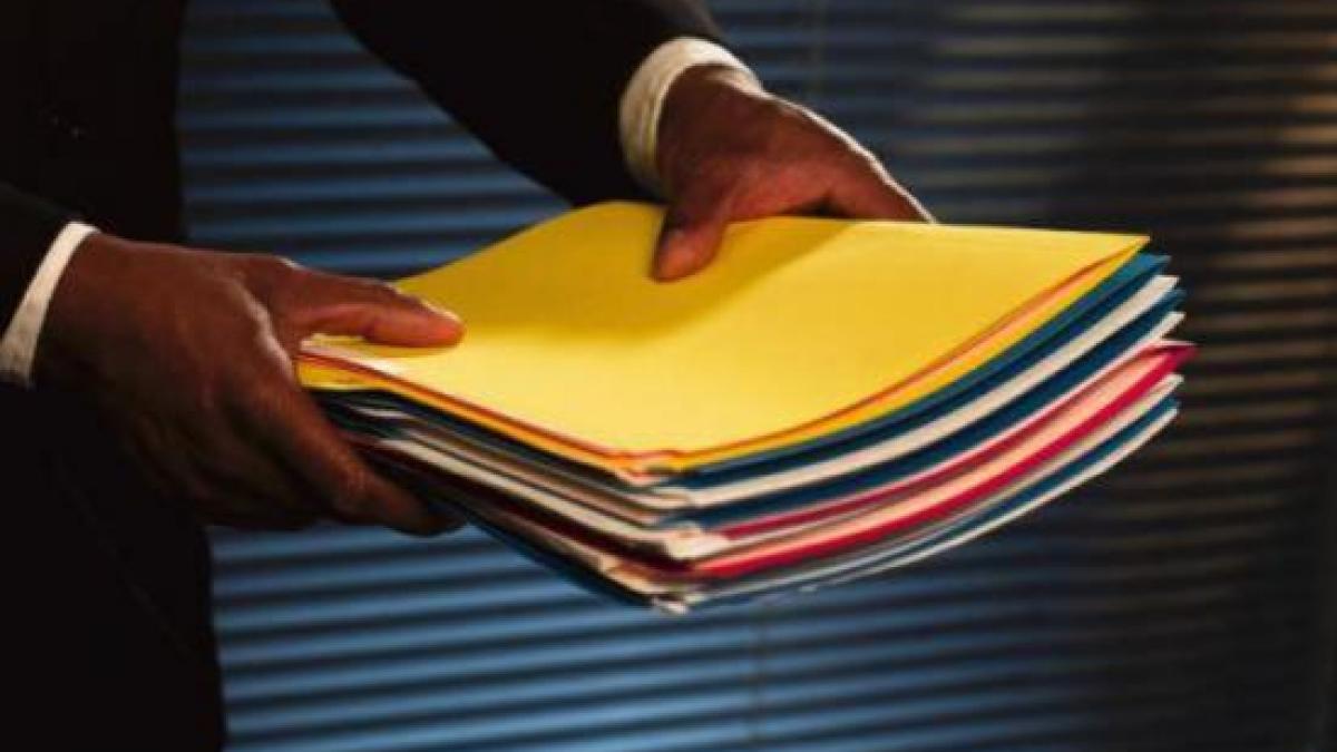 dosare de 1 miliard de euro blocate de procurori sute de sesizari zac in sertarele parchetului