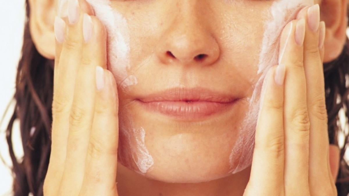 ne spalam sau nu cu sapun pe fata cum sa procedezi pentru efecte pozitive