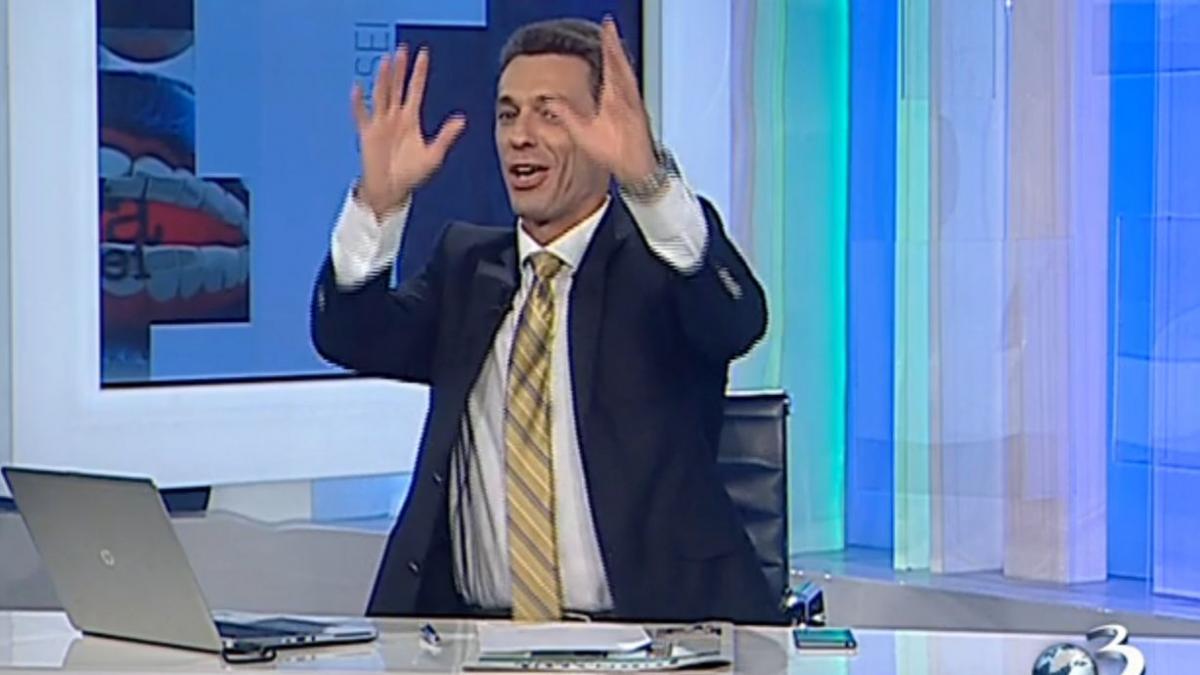 aia cu iohannis comunica mai bine cand tace e dumnezeu pe pamant mircea badea iti arata de unde s