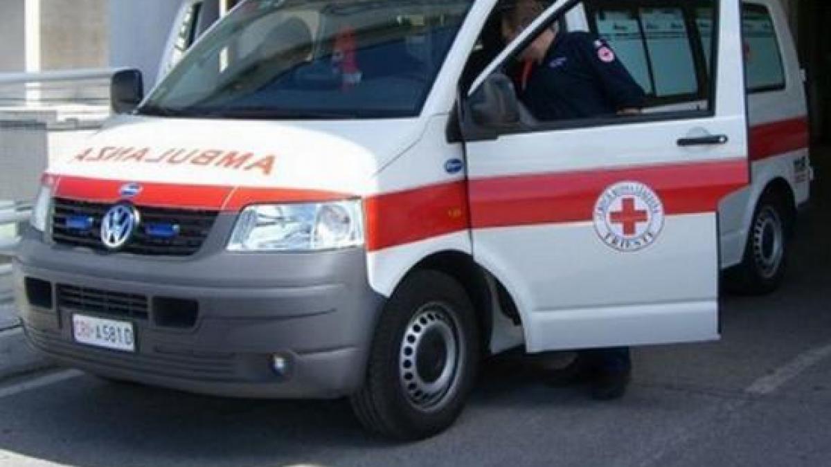 patru romani au fost raniti in urma unui accident petrecut pe o autostrada din italia