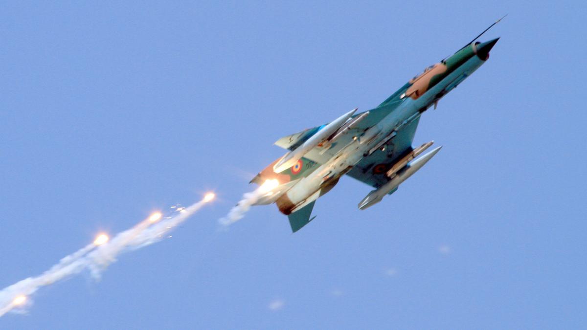 mig-21-lancer-a__bogdan-movileanu_1_1.jpg